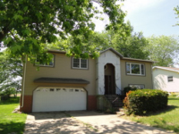 1012 Lora Ave, Princeton, IL 61356 