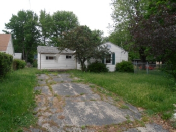 103 N School Ct, East Peoria, IL 61611 
