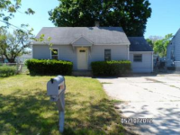 625 Wood Ave, Machesney Park, IL 61115 
