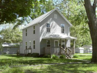 715 Jackson St, Prophetstown, IL 61277 