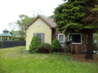 2007 N 19th Ave, Melrose Park, IL 60160 
