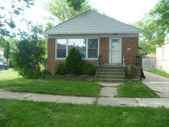 8225 45th Street, Lyons, IL 60534 