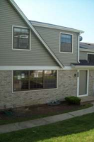 2070 N Ginger Creek Dr, Palatine, IL 60074 