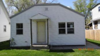 724 Greenview Ave N, Rockford, IL 61102 