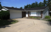 445 Armor Rd, Springfield, IL 62704 