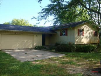 8308 Mccurry Road, Roscoe, IL 61073 