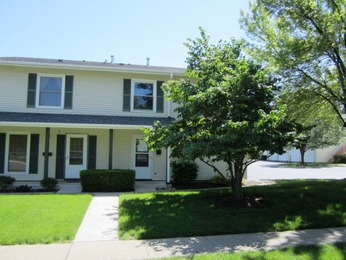 795 Wellington Ave, Elk Grove Village, IL 60007 
