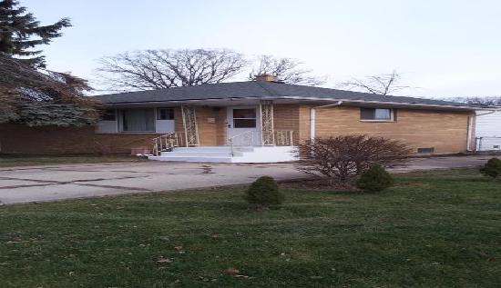 1629 Seymour Avenue, North Chicago, IL 60064 