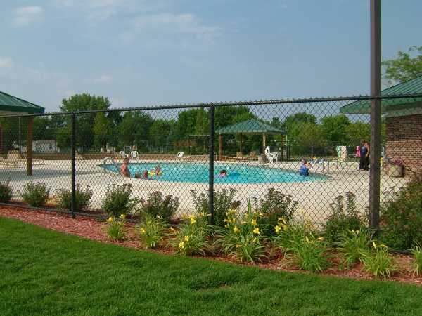 432 Club Circle, Belvidere, IL 61008 