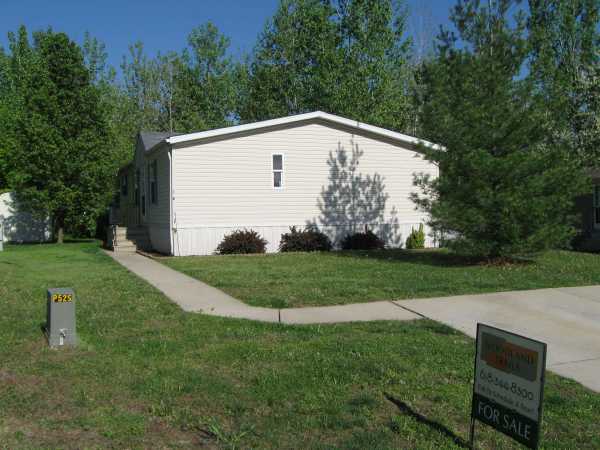 176 Woodland Trails Dr., Collinsville, IL 62234 