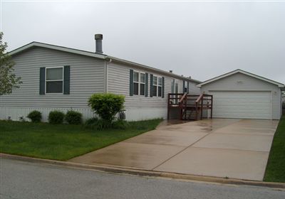 1052 beechnut cir, Manteno, IL 60950 