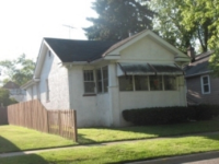 1107 N Ash St, Waukegan, IL 60085 