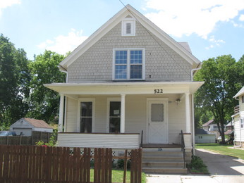 522 Grand Ave, Aurora, IL 60506 