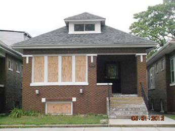 8324 S Elizabeth St, Chicago, IL 60620 