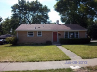 300 Rush Street, Roselle, IL 60172 