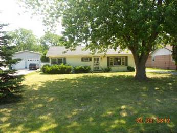 1227 S Lawler Ave, Lombard, IL 60148 