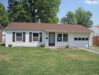 1006 Saint Patrick Blvd, Cahokia, IL 62206 