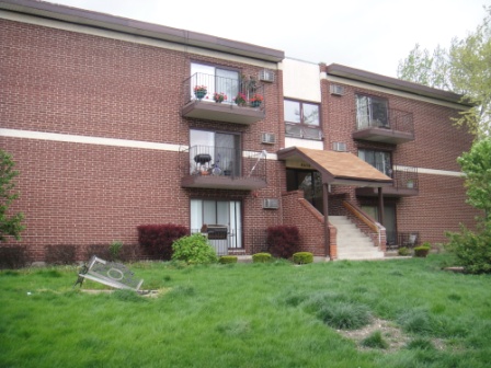 8650S 84TH CT 3C, HICKORY HILLS, IL 60457 