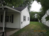 429 Woodlawn Ave, Mattoon, IL 61938 