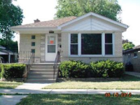 2732 Grunewald St, Blue Island, IL 60406 