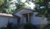 318 North Waukegan Road, Lake Bluff, IL 60044 