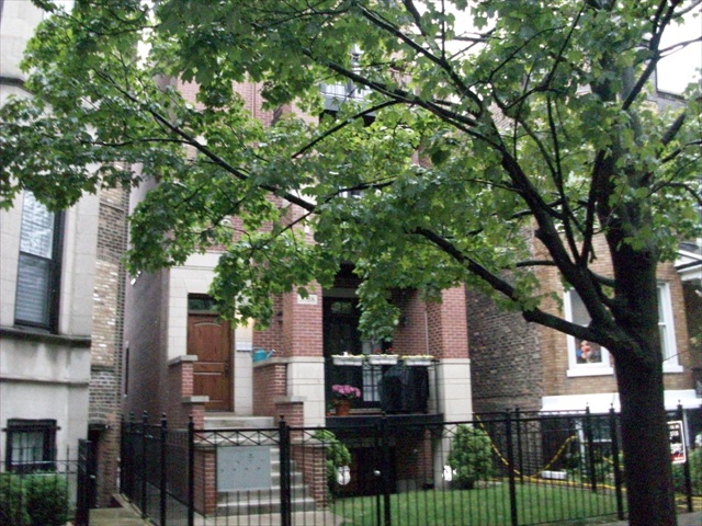 3738 Clifton Ave,3, Chicago, IL 60613 