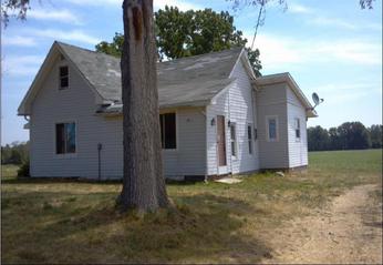 1356 County Road 700 E, Trilla, IL 62469 