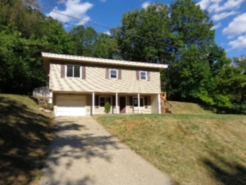 1420 N Idaho St, Peoria, IL 61615 