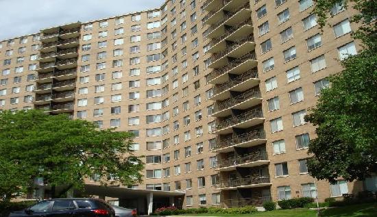 7033 North Kedzie Avenue #1602, Chicago, IL 60645 