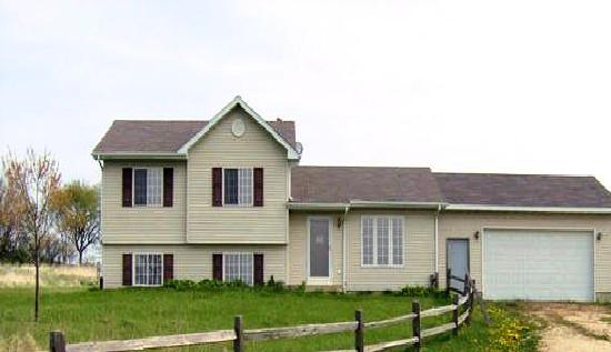 12951 Holverson Road, Durand, IL 61024 