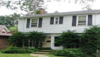 222 Ardmore Road, Des Plaines, IL 60016 