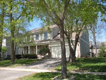 8408 Birch St, Fox Lake, IL 60020 
