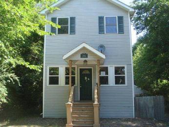 2502 Maple Avenue, Downers Grove, IL 60515 