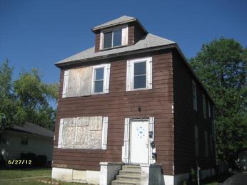1514 Jackson St, North Chicago, IL 60064 