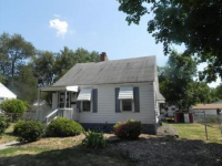 1310 W Empire St, Bloomington, IL 61701 