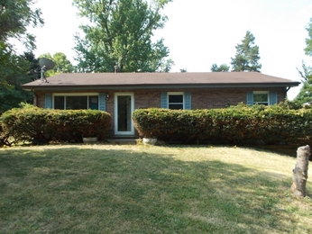 205 Brian Dr, Collinsville, IL 62234 