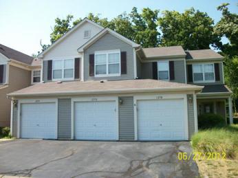 1276 Brookdale Dr, Carpentersville, IL 60110 