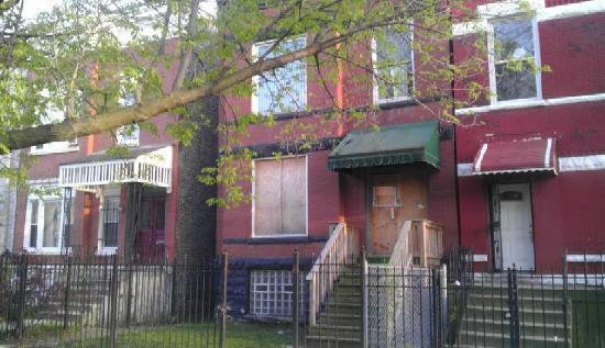 3013 W Walnut St, Chicago, IL 60612 