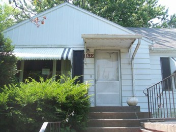 1822 11th Ave, Moline, IL 61265 
