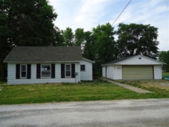 745 N 2456th Ave, Ursa, IL 62376 