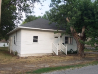 406 N Crawford St, West Frankfort, IL 62896 
