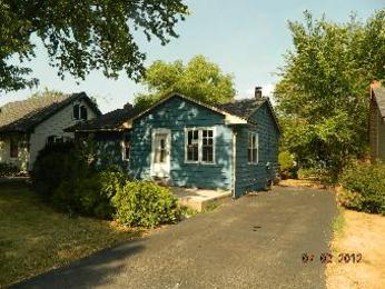 37 Barberry Dr, Crystal Lake, IL 60014 