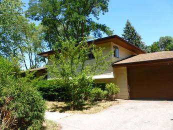 116 Birch Ave, Waukegan, IL 60087 