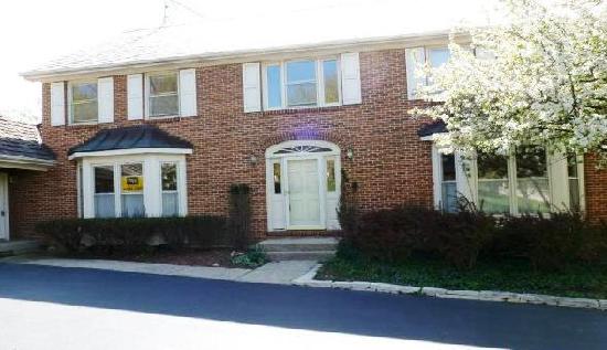 24649 Nodding Flower Court, Barrington, IL 60010 