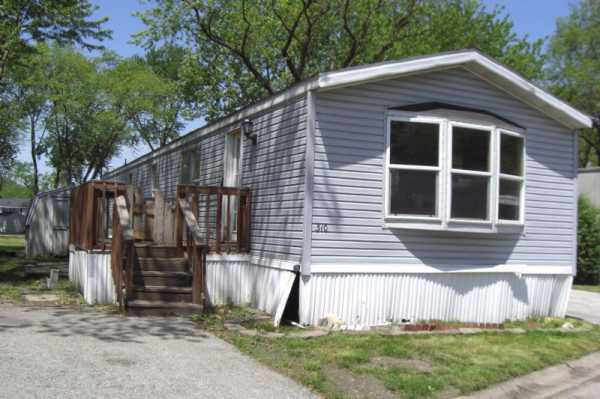 310 HICKORY, Justice, IL 60458 