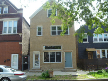 3231 S May St, Chicago, IL 60608 