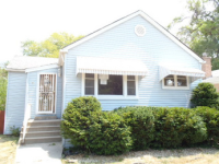 9425 S Trumbull Ave, Evergreen Park, IL 60805 