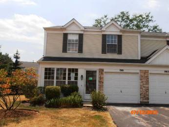 1981 Muirfield Cir, Elgin, IL 60123 