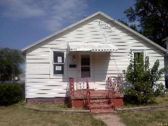 812 3rd Ave, Sterling, IL 61081 