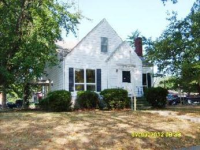 227 S Mulberry St, Du Quoin, IL 62832 